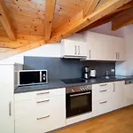 Anda *
